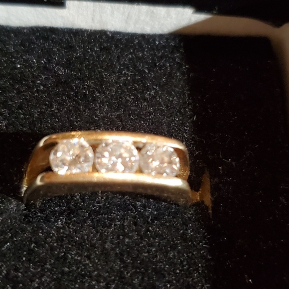 Auth 3/4 Total Nat. Dia.in 14kt Yellow gold - Picture 2 of 8
